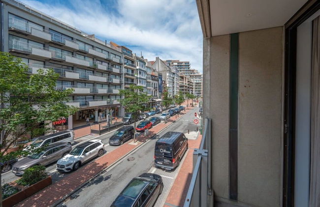 High end Apartment Nearby the Beach in Knokke With Parking - Foto 53