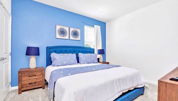 16 Guest Lakefront Home w Pool BBQ - Foto 4, Habitación