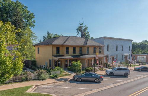 Pebble Hideaway-downtown Douglas and close to beach! - Foto 11