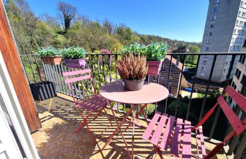 Appt Cosy Porte Paris parc Fleural et Parking - Foto 2