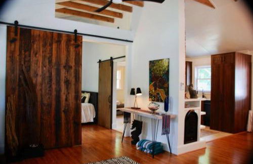 Charming Urban Retreat - Cozy Cottage in Charlotte - Foto 3