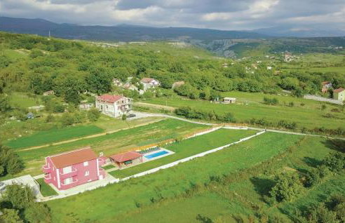 Lovely Home In Rumin With Kitchen - Foto 12