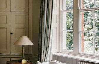 CRESSY HALL - Historic Grade II Listed Manor, Gorgeous Topiary Garden - Foto 52