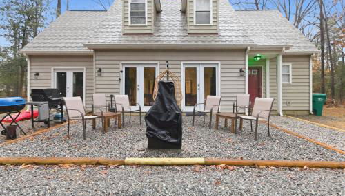 The Divine Cottage! Woodsy Hideaway! - Foto 2