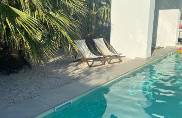 Villa Rocky Beach - Photo 3