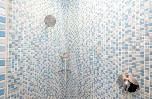 JOIVY 5 Bedroom Apt Near Meadows & George Square - Foto 76