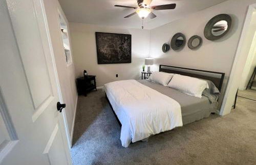 On the Rocks - A Modern Home with Decks and Views - Foto 17