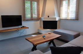 Alaia Gaia & Sky Suites with Garden in Kefalonia - Photo 3