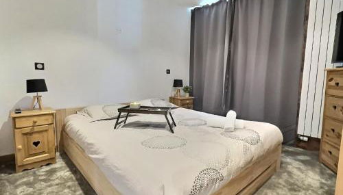 Appartement 6 personnes avec Parking Couvert - 1 chambre - 4 lits - Netflix & wifi haut débit - Foto 3
