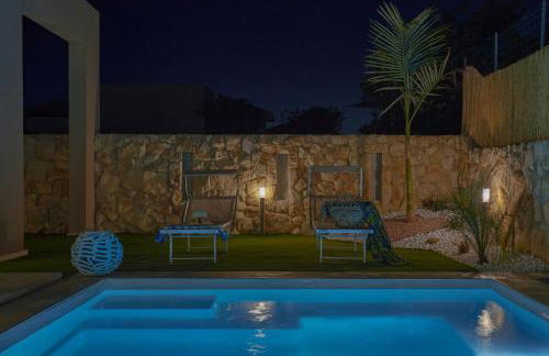 Villa Shamsi - heated pool and beach at 70mt - Foto 46