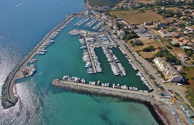 Apartment in Macinaggio Near Marina & Beach - Foto 17