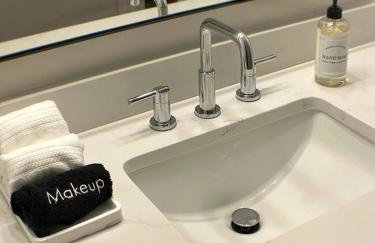 Aubie's Hangout - Walk to Downtown & Campus! - Foto 33