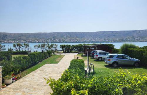 Apartments and rooms Iva - Photo 39