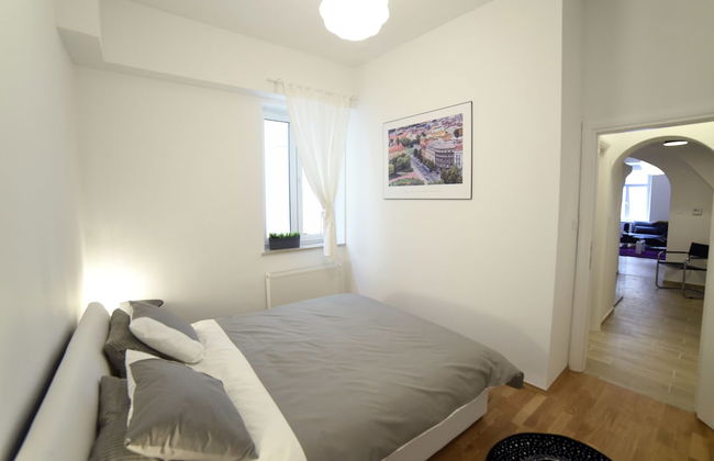 Downtown Zagreb Apartments - Photo 8