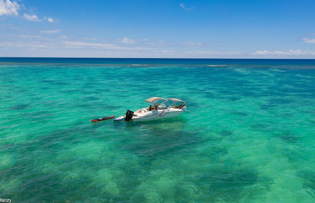 Bon Azur Beachfront Suites & Penthouses with LOV - Photo 53