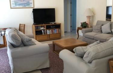 Family Fun Vacation Home 4 Bedroom Villa by RedAwning - Foto 8