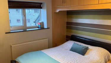 Farrier House - Photo 2