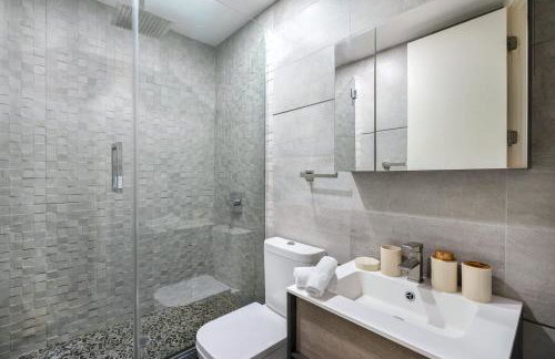 75-2B Prime Upper East Brand New 1BR W D Elev - Foto 20