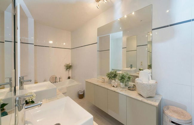 Exquisite Villa With Parking Space - Foto 10