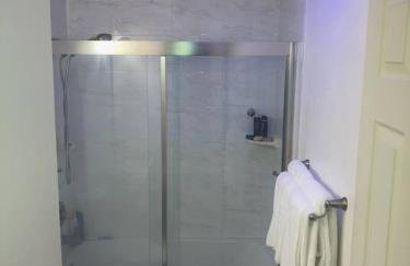 410 E 45th ave Unit 3 - Foto 2