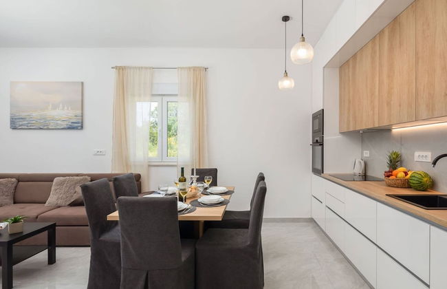 Contemporary Apartment With Terrace and Spacious Garden - Foto 11