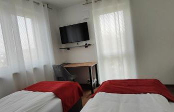 Doppel-Zweibettzimmer mit Balkon - Foto 2