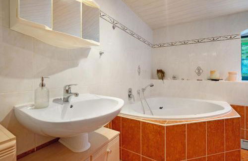 Ferienwohnungen 'am Waldrand' - Foto 41