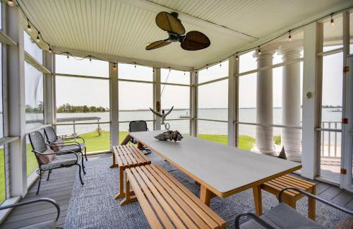 Bayfront White Stone Escape w/ Private Beach! - Photo 11