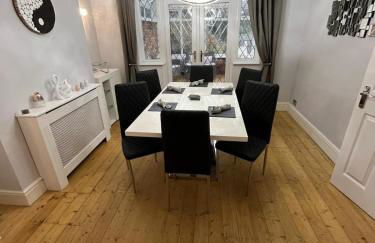 Comfortable, homely 4 bedroom property - Foto 14