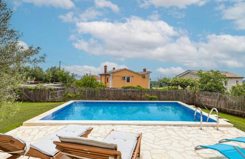 Casa Mirna for 7 people near Pula with sea view & only 2 km from the sea - Foto 8