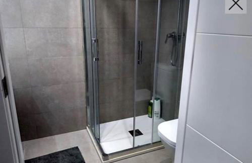 Apartamento totalmente reformado en 1ª linea - Foto 12