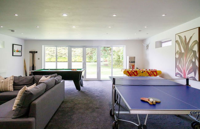 Stunning 5BR Home With Pool - 5 min to Beach - Foto 75