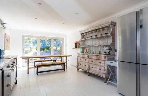 Lower Barn House at Westerlands Farm Sleeps 11 - Foto 31