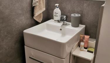 Studio meublé équipé calme et bien situé - Foto 4