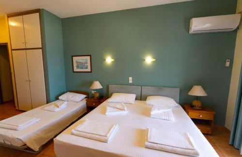 G. Kiapekou - Photo 5