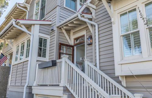 Couples Retreat, Walk to waterfront, shops and restaurants! - Foto 2