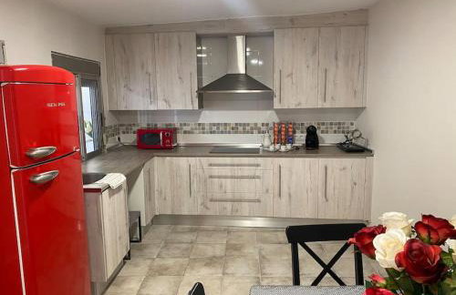 Encantador alojamiento con acceso a piscina compartida - Photo 26