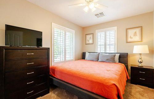 Amazing Gilbert home 3 Bed 2 and half Bath sleeps 8 2 car garage - Foto 28