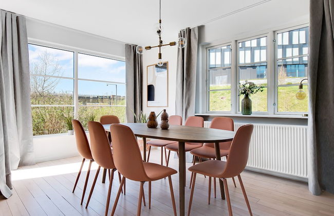 Sanders Charm - Chic 2-bdr Apt With Shared Garden - Foto 15