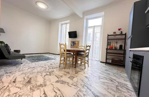 SANREMO Mare e Relax - Affittasi Alloggio della Piazza con Aria condizionata, Balcone e ampia disponibilità di parcheggi liberi - Foto 11