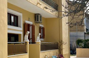 Nicoll Apartments - Photo 9