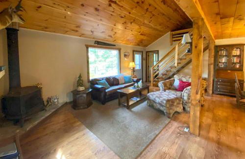 Burns Lake Cabin with Dock, Fire Pit, Rowboat and More - Foto 5