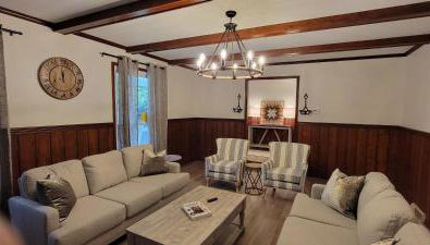 100 Acre Red Brick Ranch Hocking Hills Cabin Hot Tub 12 - Photo 3