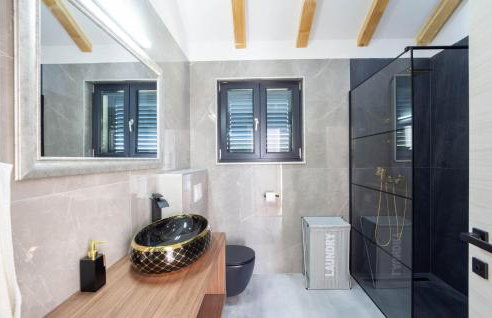 Stunning Home In Obrovac Sinjski - Foto 42