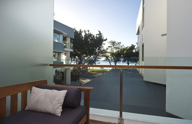 Maggies Beachfront Apt. 11 - Photo 11