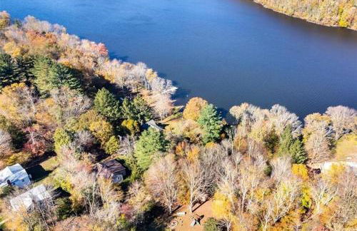 Catskills Lakefront with Kayaks, HotTub & Firepit - Foto 34