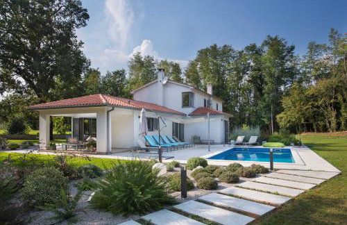 Villa Stepančić - large garden and heated pool - Foto 11