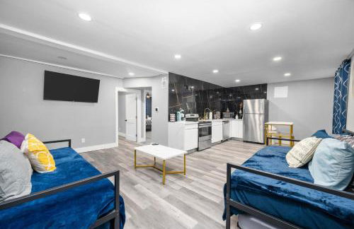 Classy and Chic 2BR Home near Galleria - Foto 9