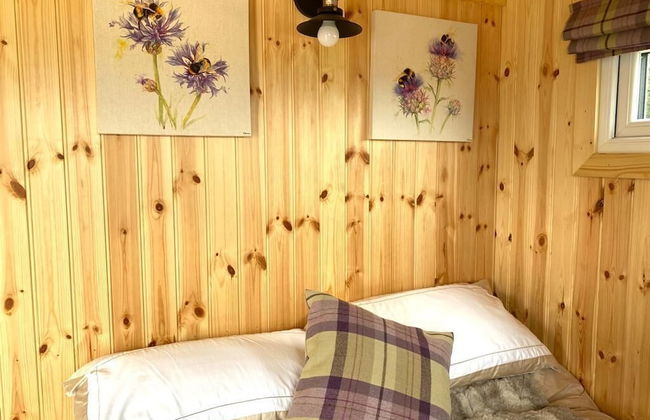 Woodhead Shepherds Hut - Sleeps 2 - Mailer Farm - Foto 4