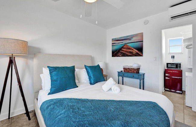 WAVES ON DESOTO - Photo 67